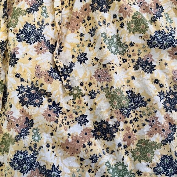 Universal Threads Medium Dress Cute Midi - Picture 2 of 15